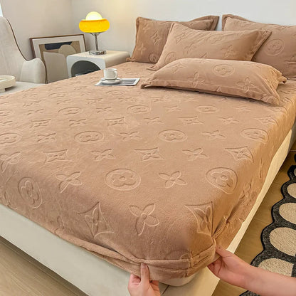 MonoFloral Milk Velvet Bedding