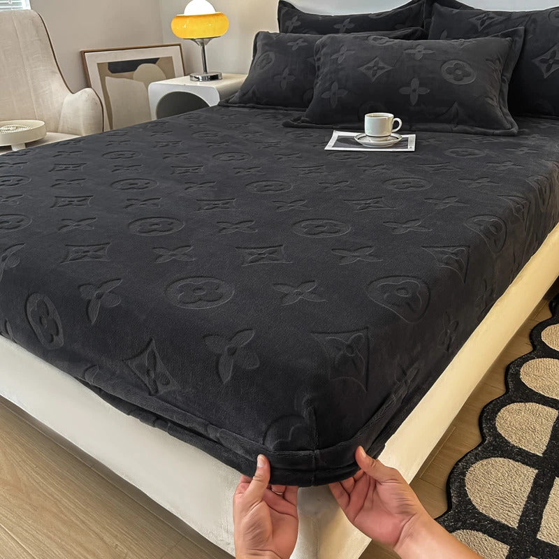 MonoFloral Milk Velvet Bedding