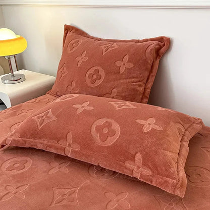 MonoFloral Milk Velvet Bedding