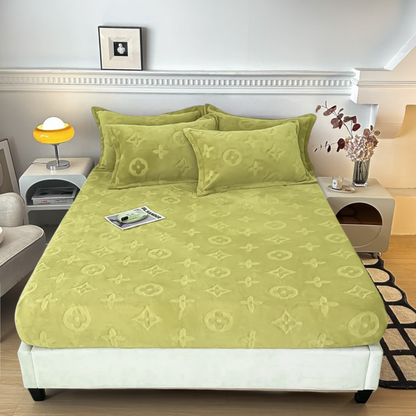 MonoFloral Milk Velvet Bedding